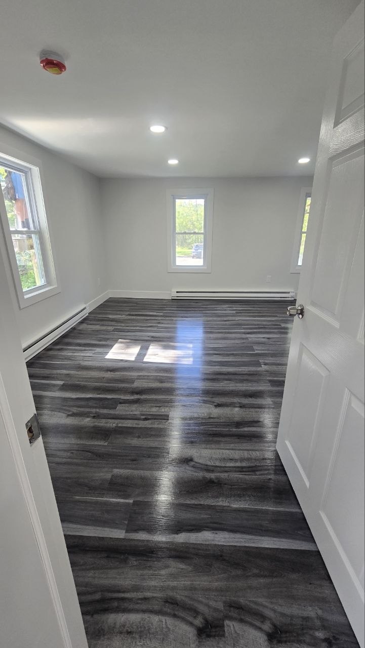 Laminate Flooring