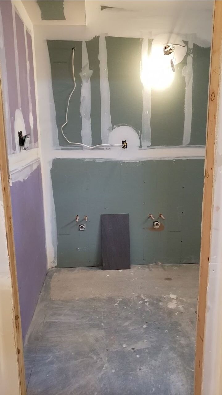 Bathroom before renovation — J&R Enterprise